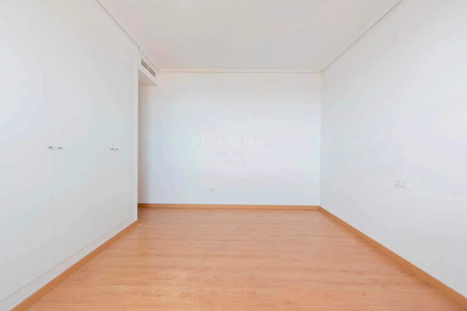 Habitación de Ático de alquiler en Alboraya con Aire acondicionado, Calefacción y Parquet