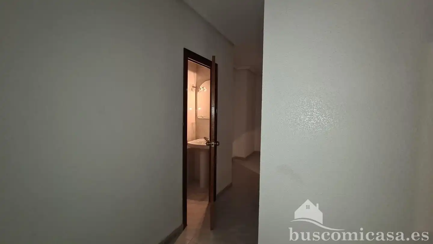 Wohnung zum Verkauf in Jódar mit Balkon