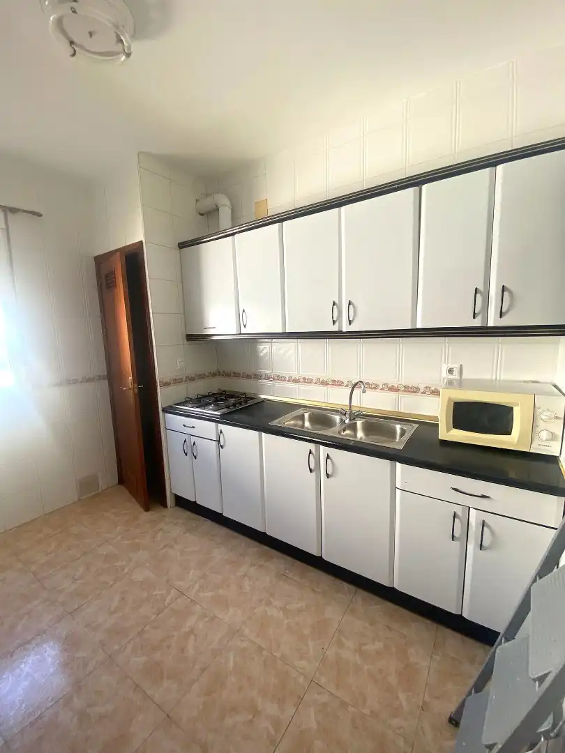 Flat with terrace for sale in Trujillanos, imagen 9