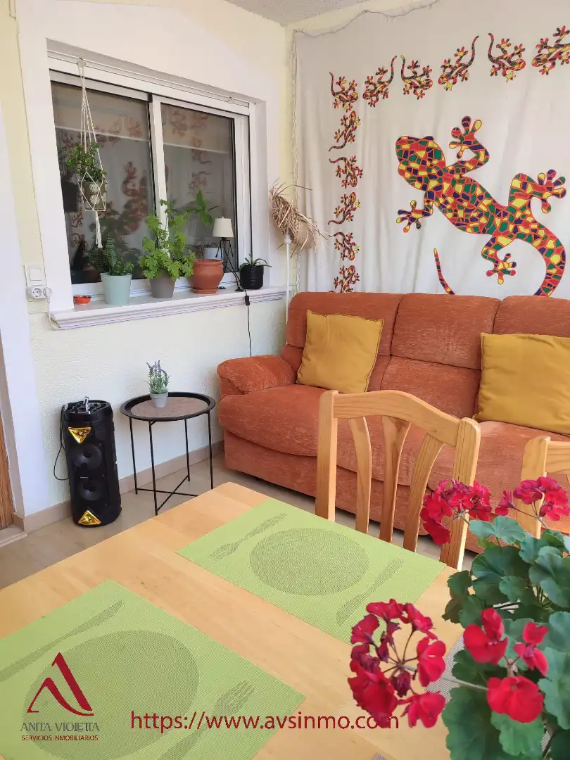 Sala d'estar de Apartament en venda en Orihuela amb Aire condicionat, Moblat i Forn