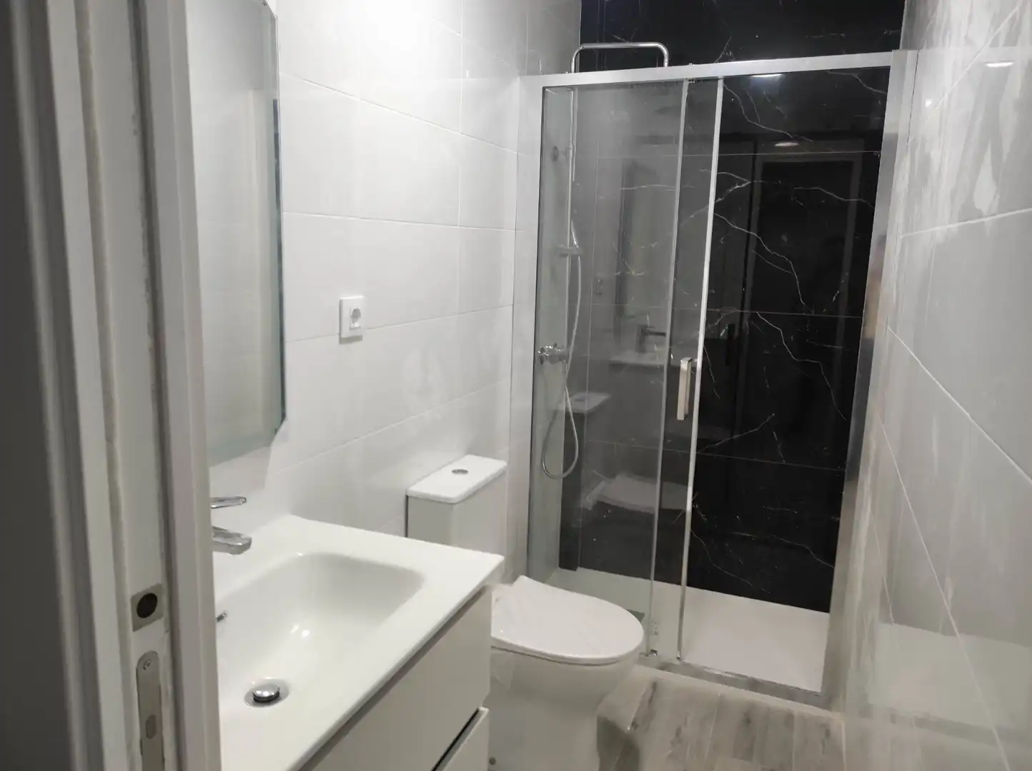 Planta baja en venta en Calle de Lima, 25, La Avanzada - La Cueva