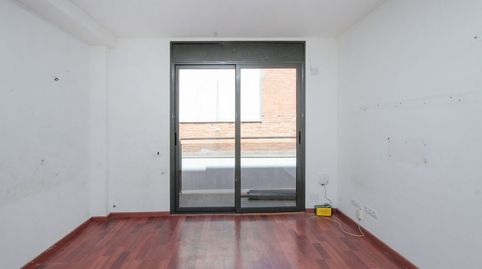 Foto 2 de Piso en venta en C/ Almería, Egara, Terrassa