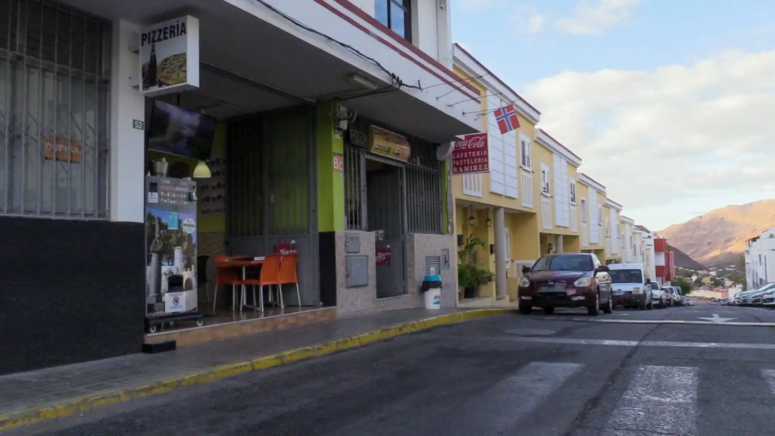 Vista exterior de Local en venda en Mogán amb Terrassa i Moblat