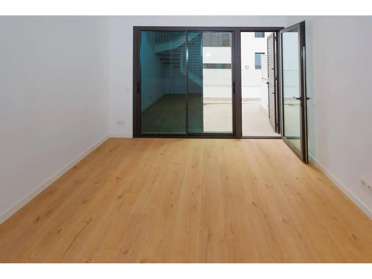 Dúplex con jardín en venta en Avenida Pau Casals, imagen 6