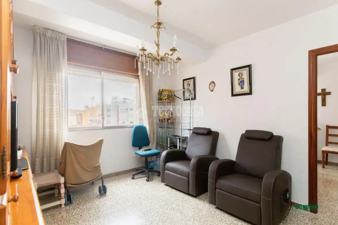 Bedroom of Flat for sale in Almería  with Heating and Terrace
