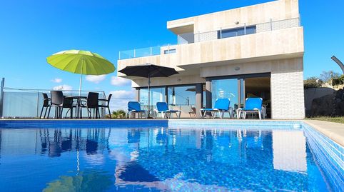Inversión Excepcional en la Costa Brava! Villa de Lujo con Licencia Turística en Roca Grossa, Lloret de Mar.