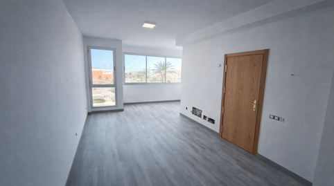 Foto 2 de Piso en venta en Tenesor Semidan, Cruce de Arinaga, Agüimes