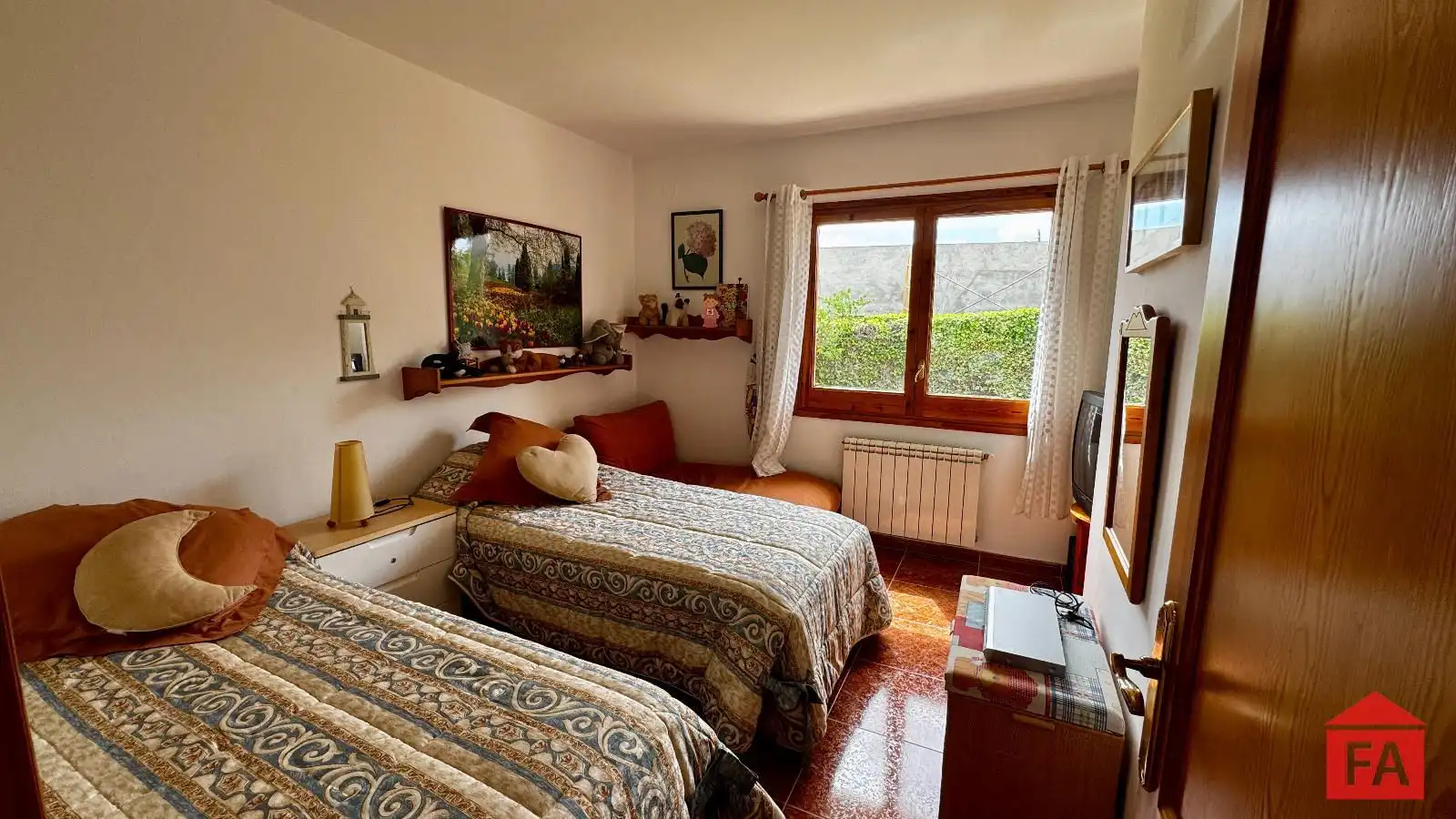 Habitación de Casa o chalet en venta en Llorenç del Penedès con Calefacción, Terraza y Trastero