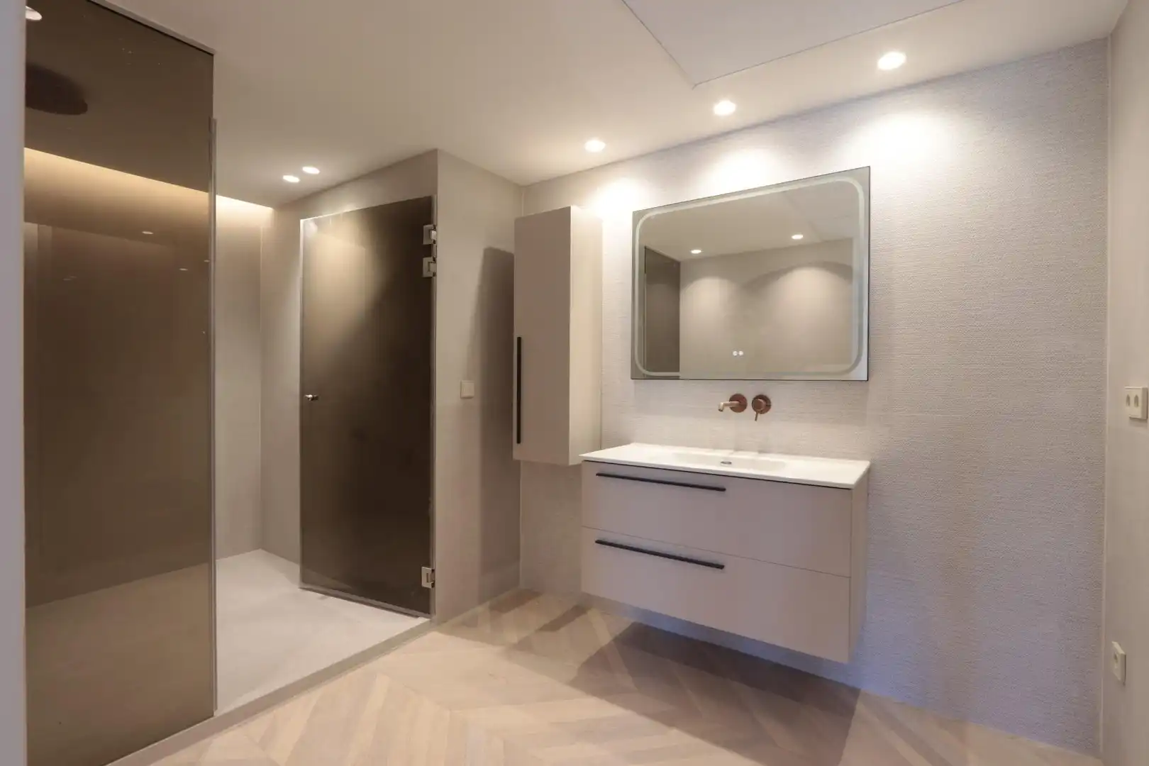 Badezimmer von Dachboden zum Verkauf in Cartagena mit Klimaanlage, Heizung und Parkett