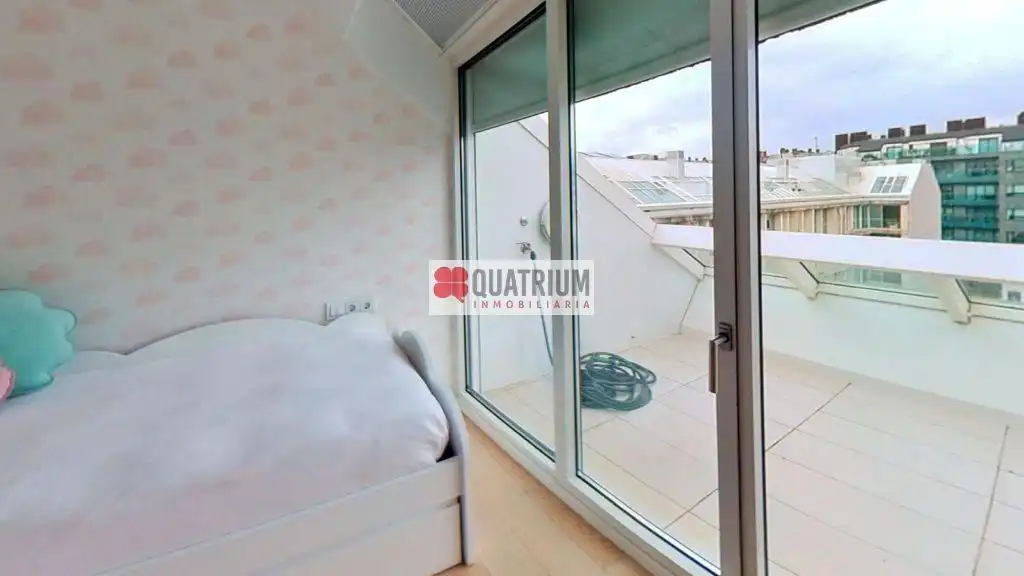 Bedroom of Duplexes for sale in Santiago de Compostela   with Storage room and Community pool