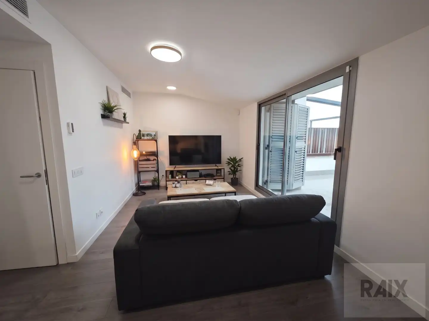Dúplex con ascensor en venta en esq. Ctra. de Montcada ), imagen 5