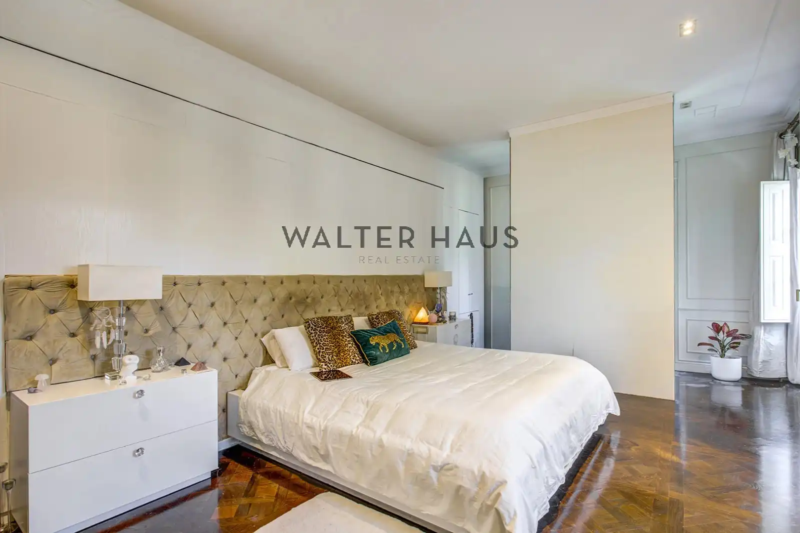 Bedroom of Flat for sale in Barcelona  with Air Conditioner, Terrace and Balcony