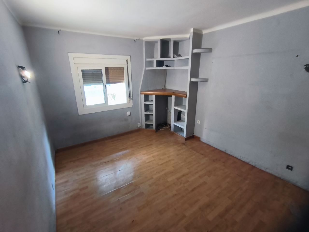 Dormitori de Pis en venda en Badalona