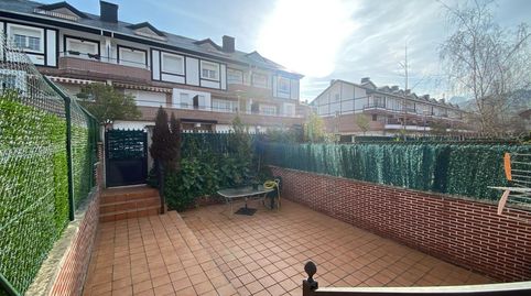 Foto 2 de Casa adosada en venta en Durango, Bizkaia