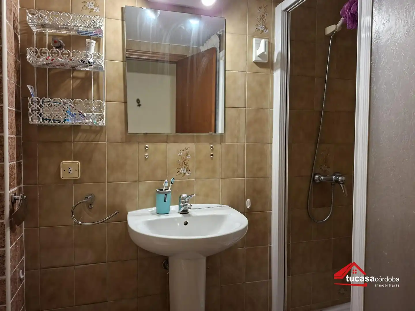 Baño de Piso en venta en Córdoba con Terraza y Trastero