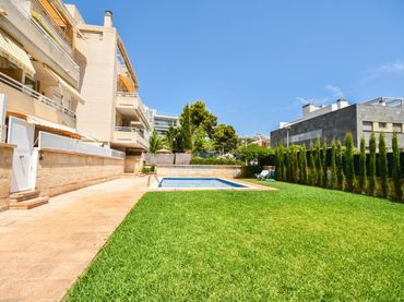 Appartamento con balcone in affitto a MIGUEL DE CERVANTES