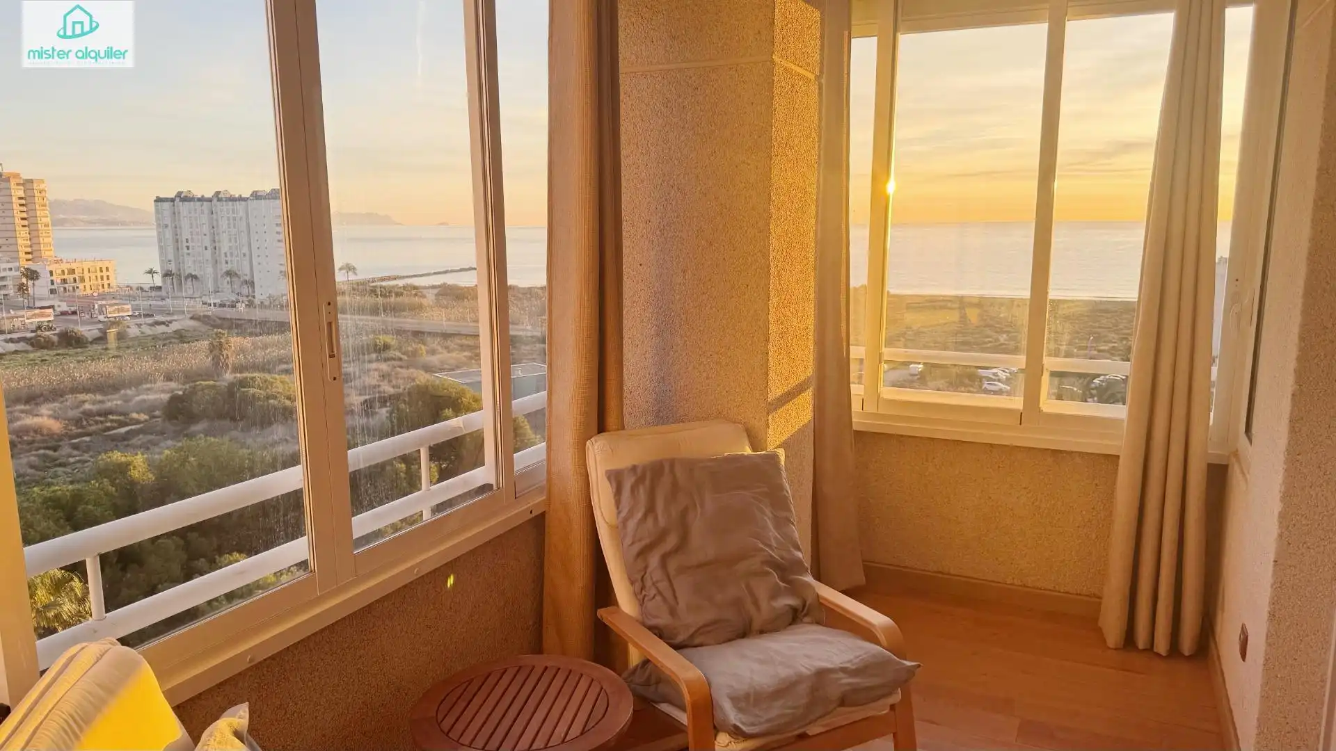 Dormitori de Apartament en venda en El Campello amb Aire condicionat, Calefacció i Jardí privat