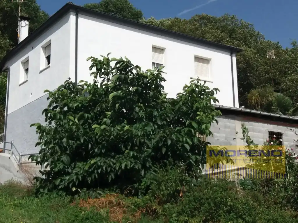 Jardí de Finca rústica en venda en Becerreá