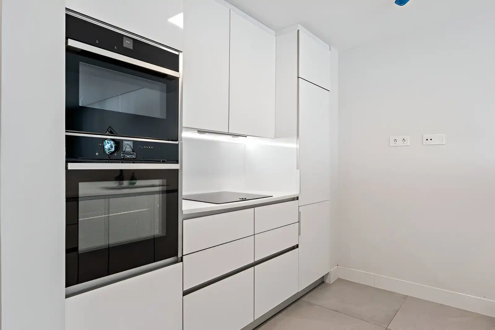 Apartament amb piscina en venda a Elviria - Cabopino, imagen 9