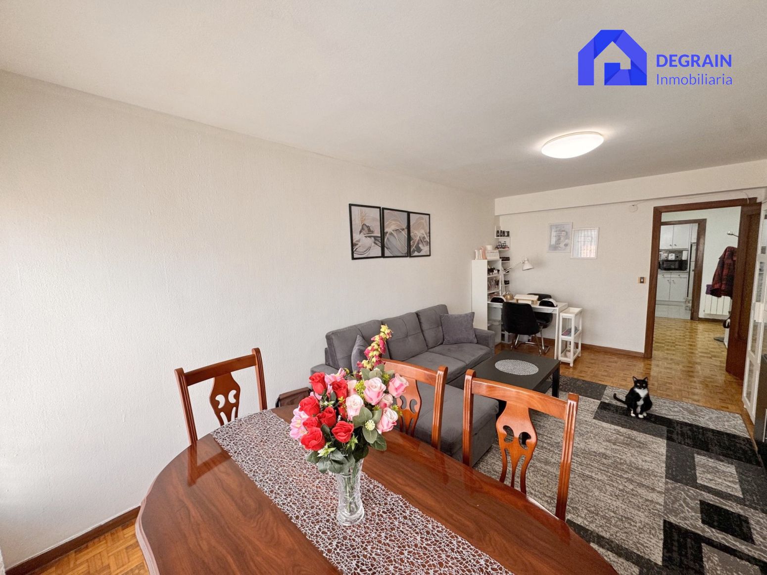 Living room of Flat for sale in Oviedo   with Heating and Terrace