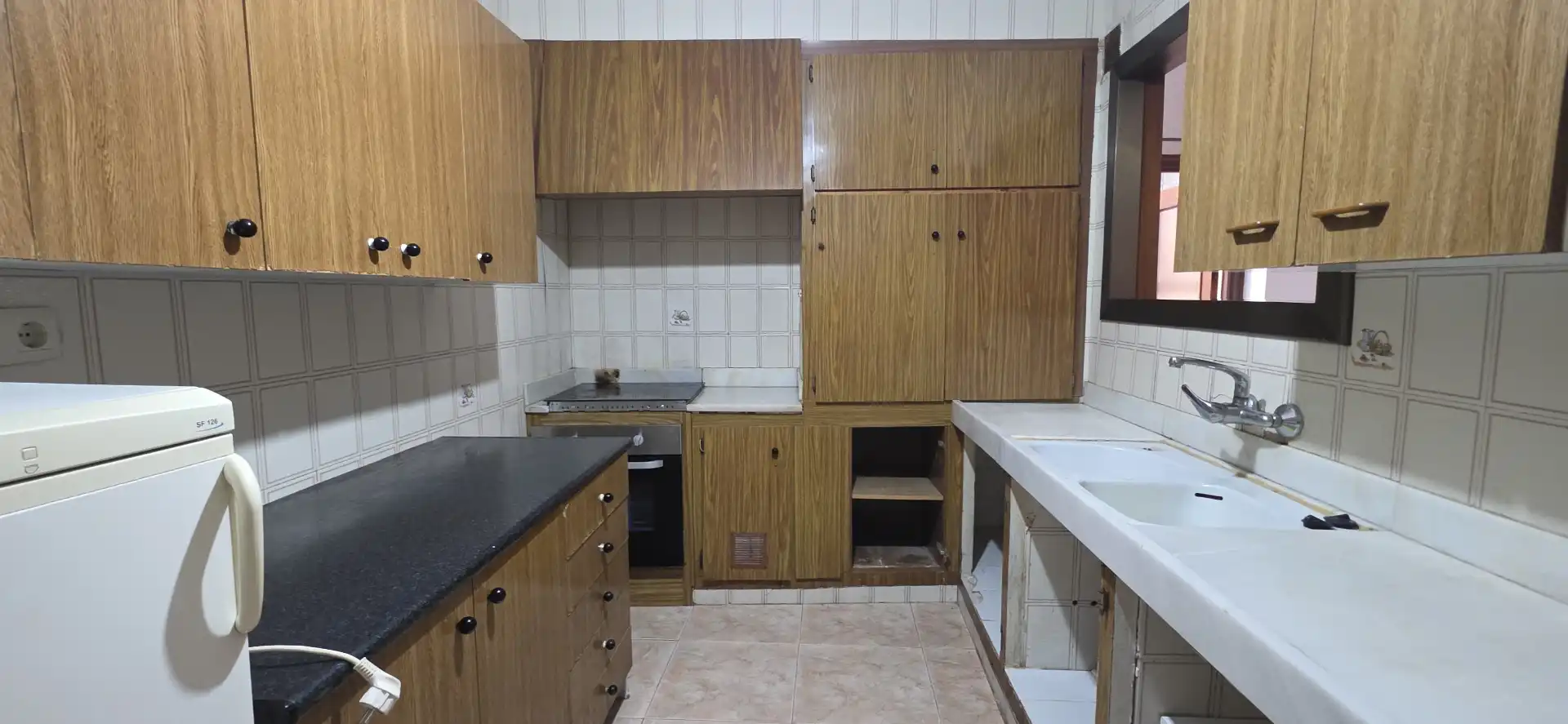 Cocina de Casa adosada en venta en Terrassa con Aire acondicionado, Calefacción y Terraza