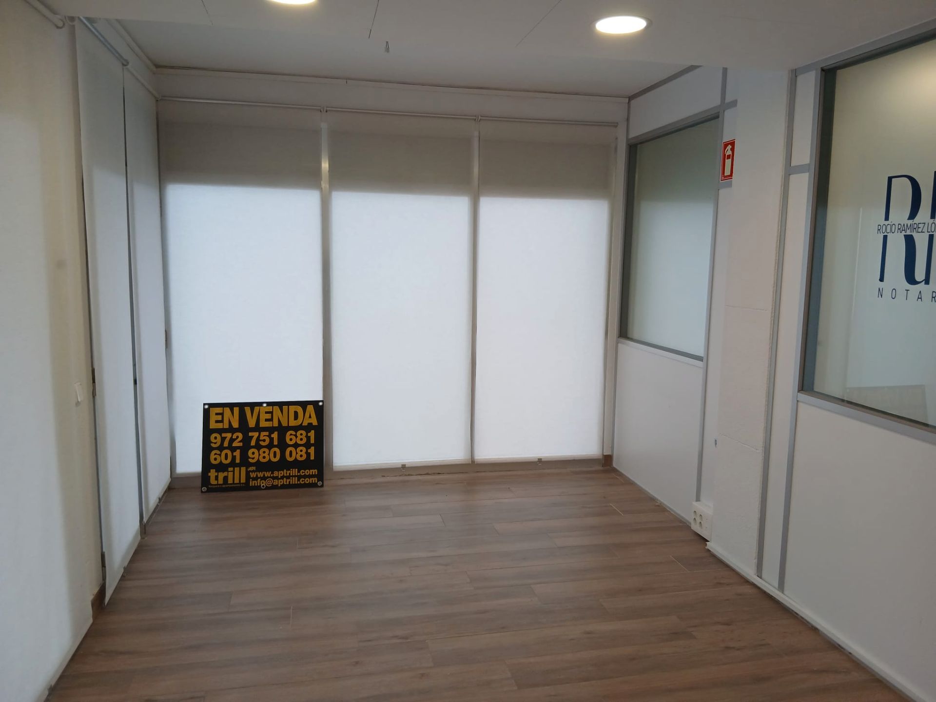 Premises for sale in L'Estartit  with Air Conditioner and Parquet flooring