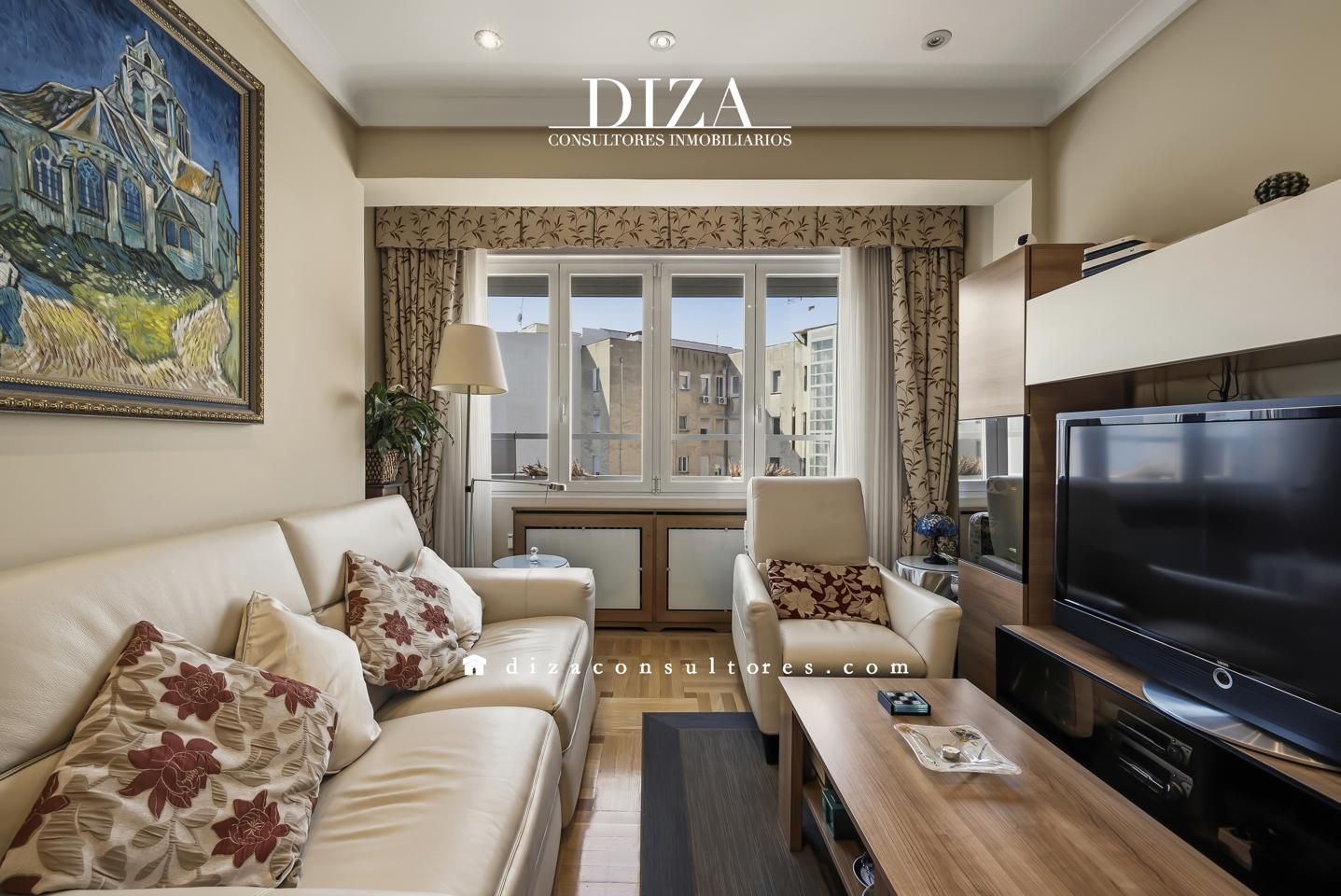 Sala de estar de Piso en venta en  Madrid Capital con Aire acondicionado y Calefacción