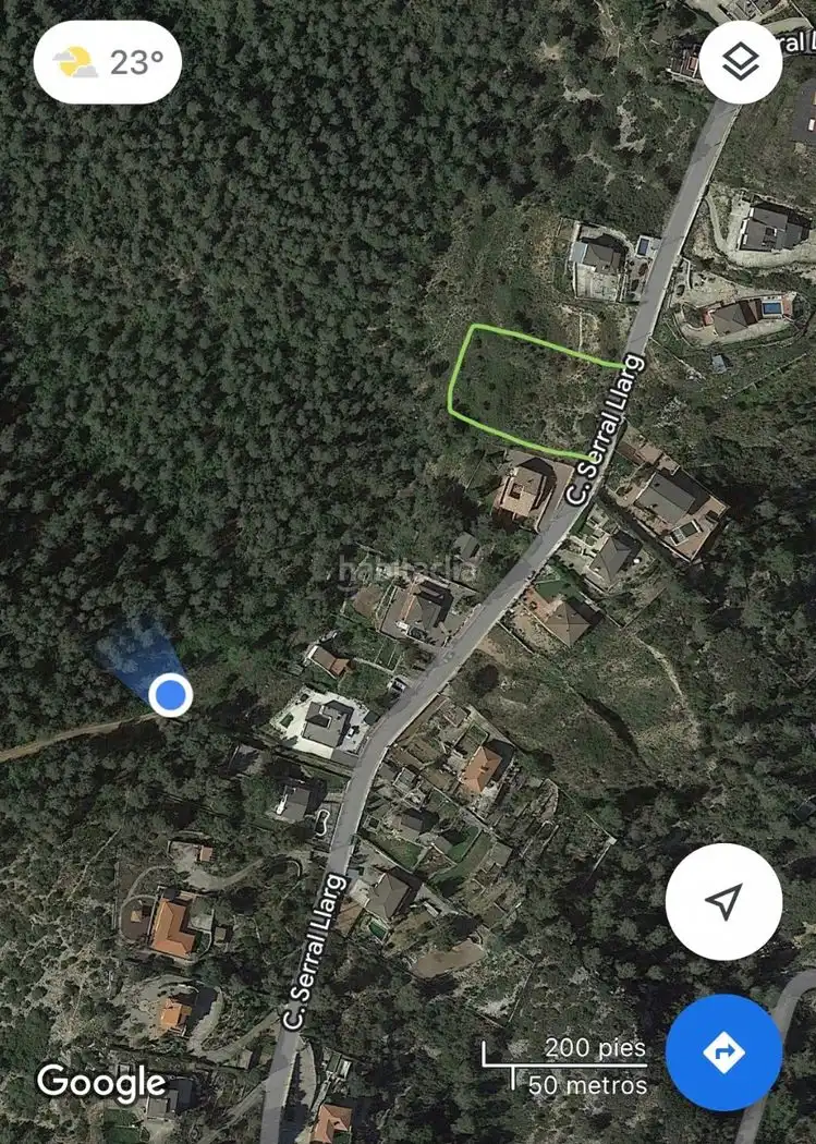 Terreny residencial en venda a Carrer Serral Llarg 95