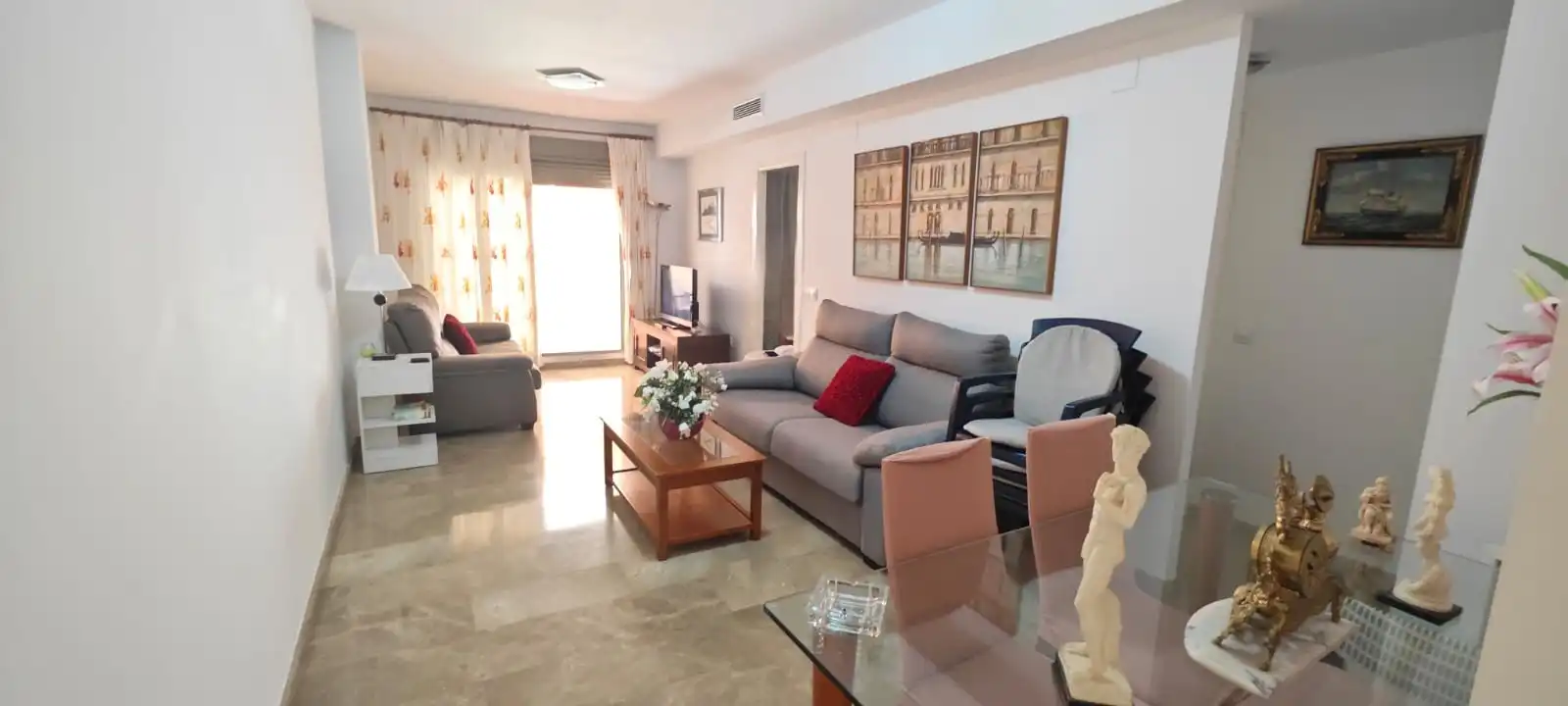 Apartament amb terrassa en venda a El Puerto, imagen 2