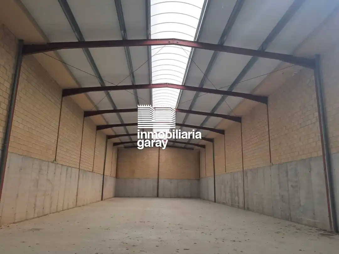 Fabrikhallen zur Miete in Villarcayo de Merindad de Castilla la Vieja