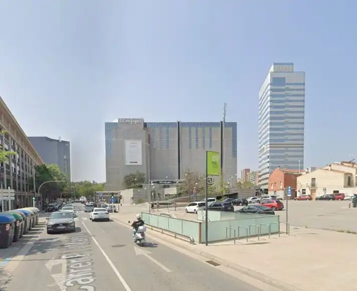 Vista exterior de Piso en venta en Sabadell con Balcón