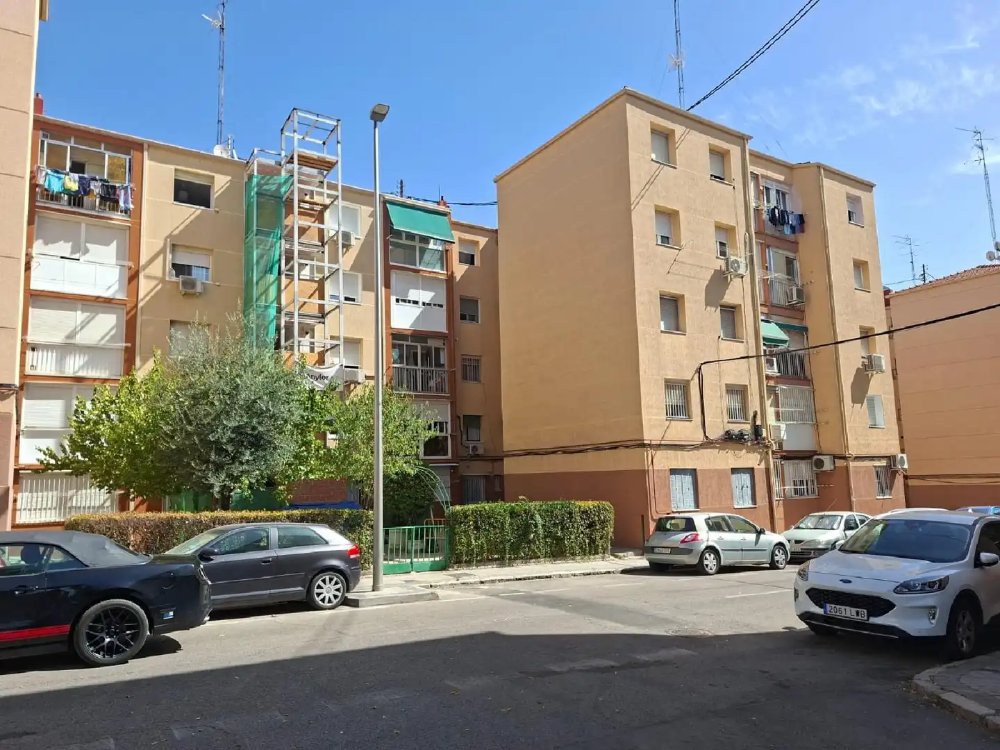 Vista exterior de Piso en venta en Vicálvaro