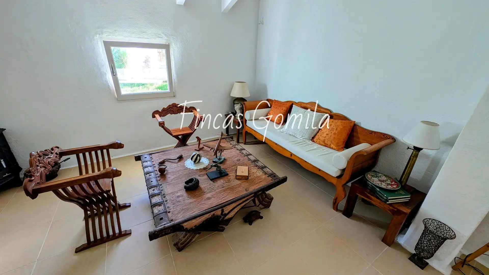 Sala de estar de Finca rústica en venta en Sant Lluís con Jardín privado