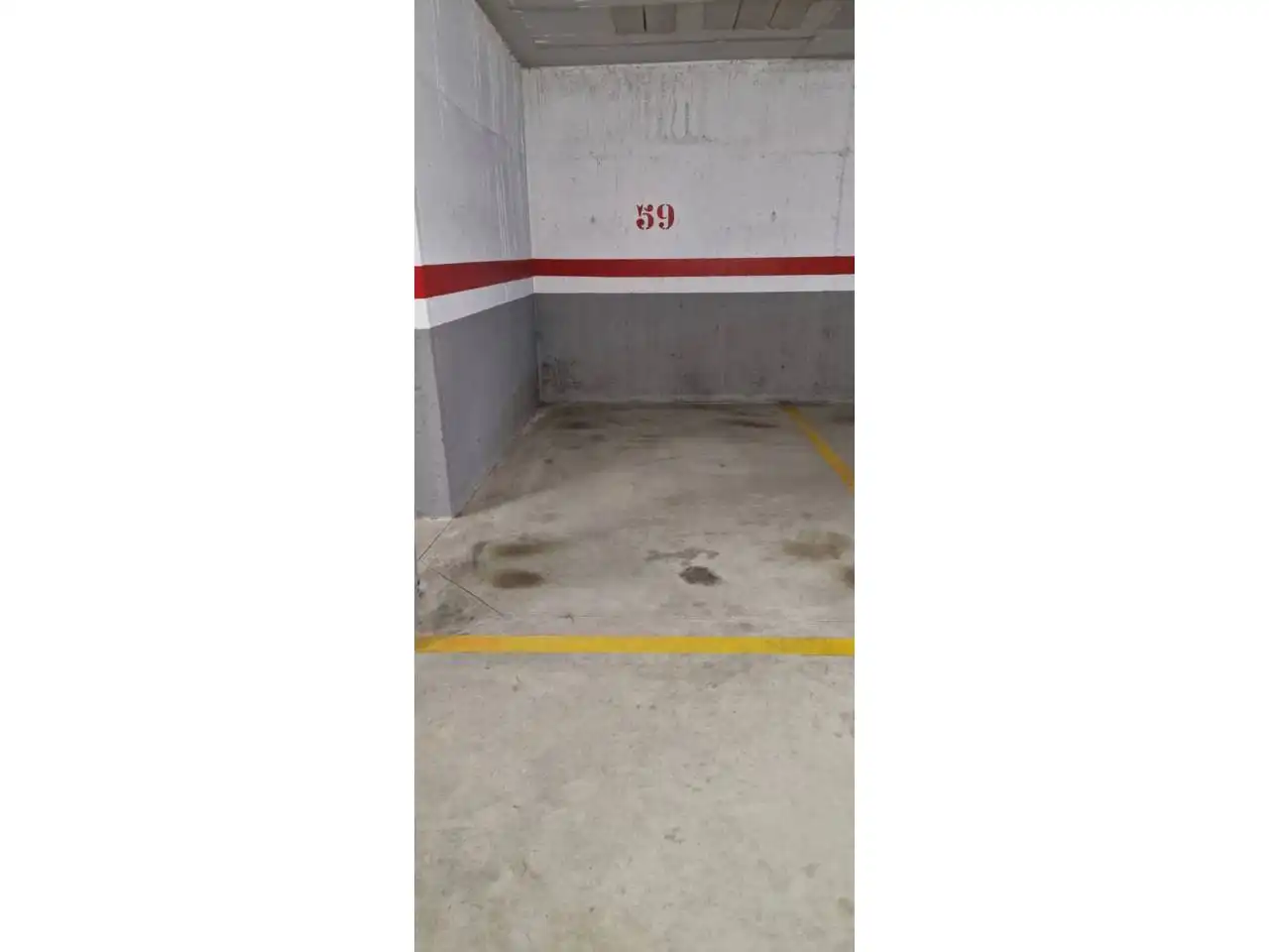 Parkplatz von Garage zur Miete in Terrassa
