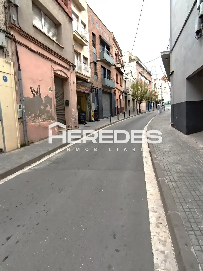 Business premises for sale in Sant Vicenç Dels Horts, imagen 8