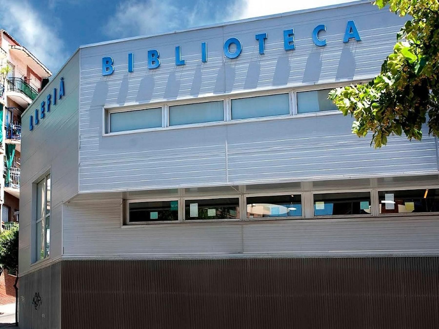 Vista exterior de Pis en venda en Badalona