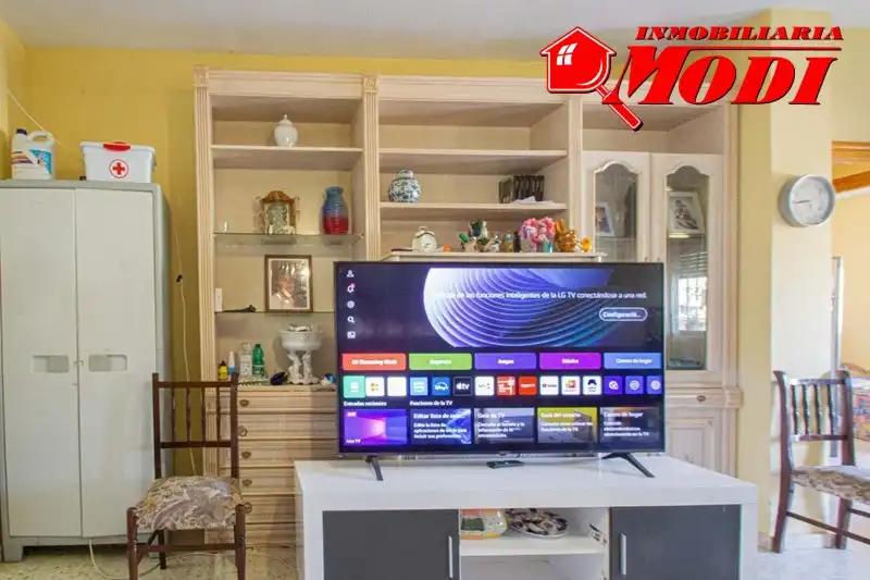 Sala d'estar de Casa o xalet en venda en Moraleda de Zafayona amb Aire condicionat i Piscina