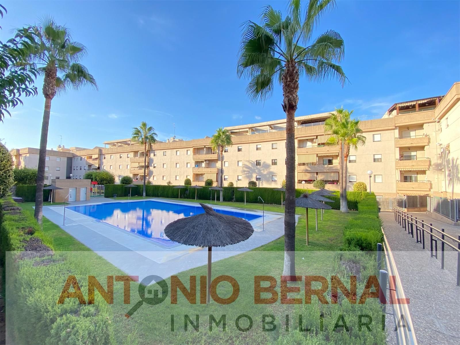 Exterior view of Flat for sale in Jerez de la Frontera  with Air Conditioner, Terrace and Swimming Pool