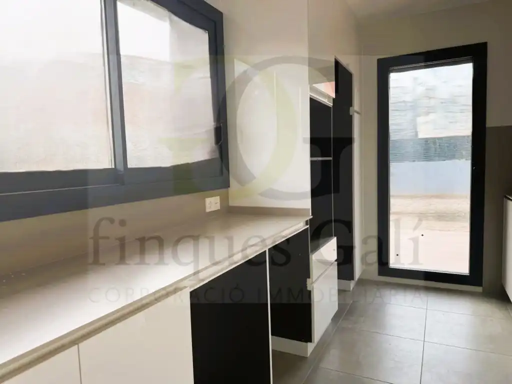 Kitchen of Houses for sale in Manresa  with Private garden, Terrace and Oven