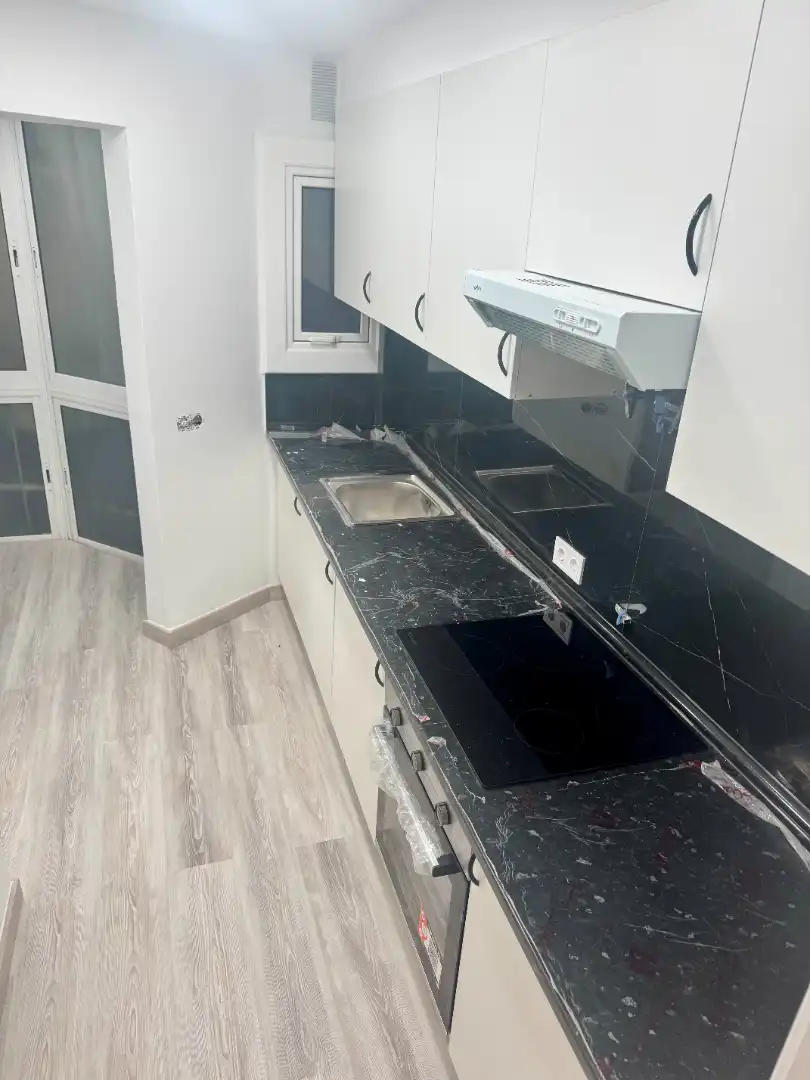 Cocina de Piso en venta en Cornellà de Llobregat