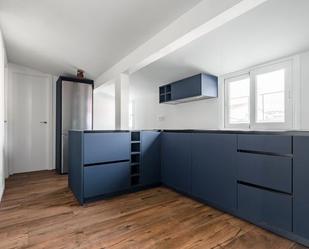 Kitchen of Flat for sale in  Madrid Capital  with Air Conditioner and Heating