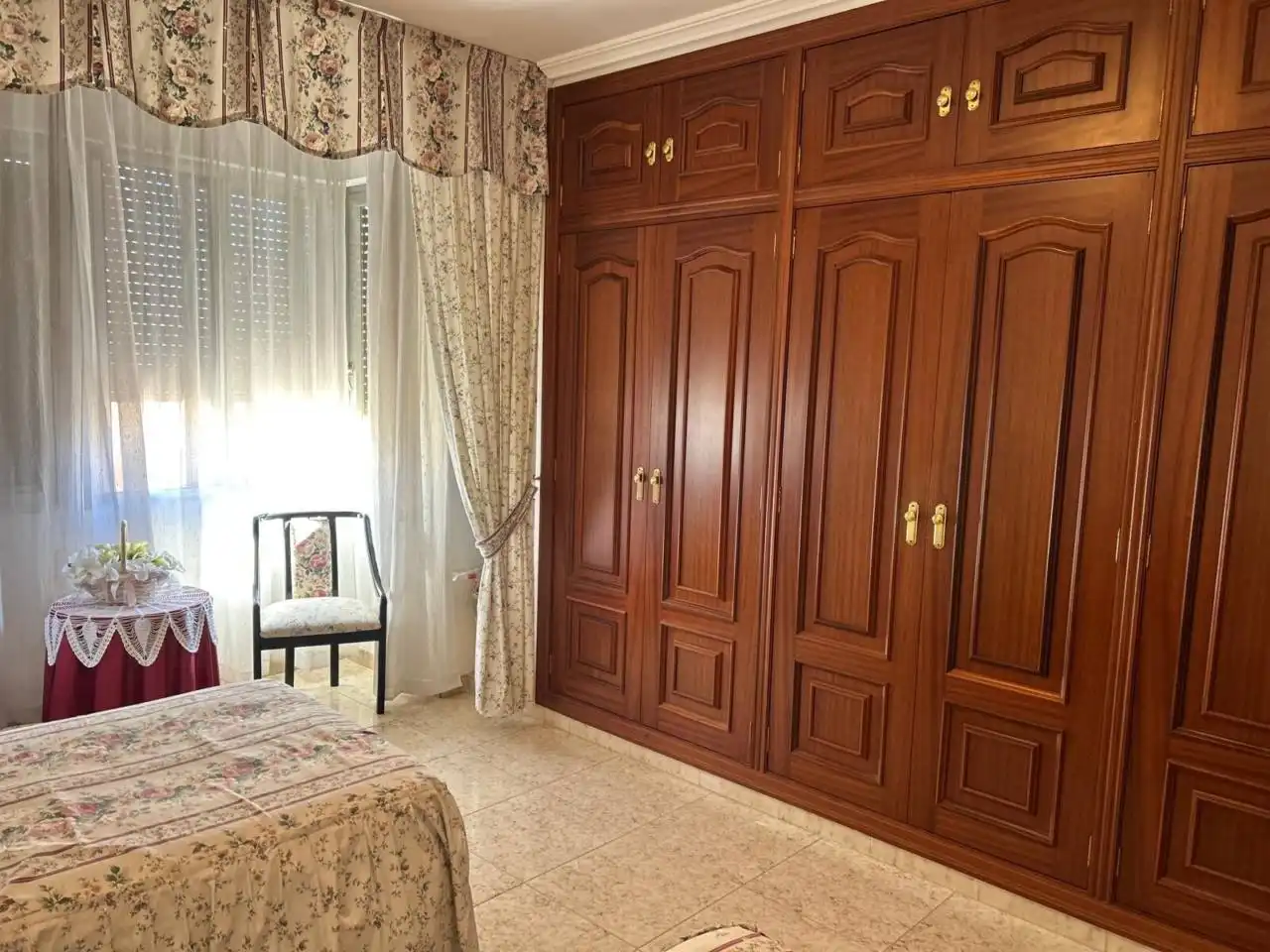 Dormitori de Casa o xalet en venda en Vila-real amb Aire condicionat, Terrassa i Moblat