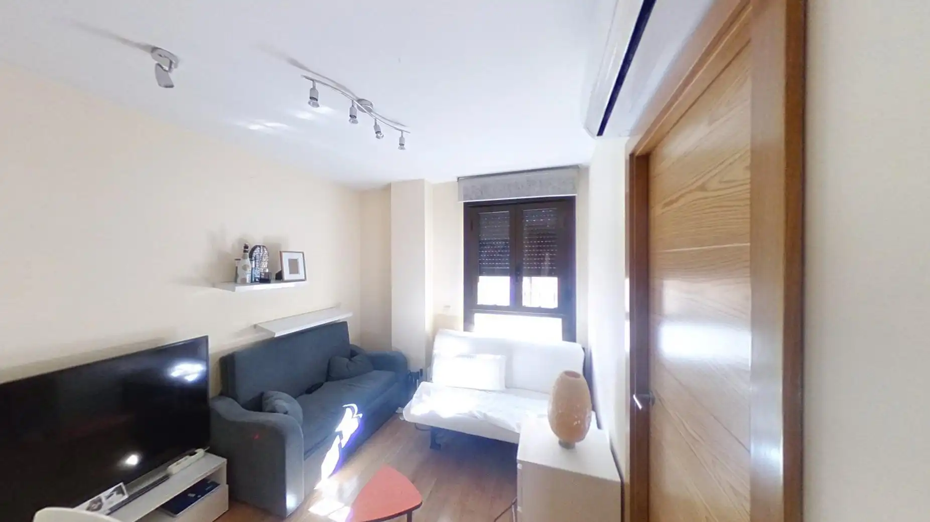 Sala de estar de Piso de alquiler en  Madrid Capital con Aire acondicionado, Calefacción y Terraza