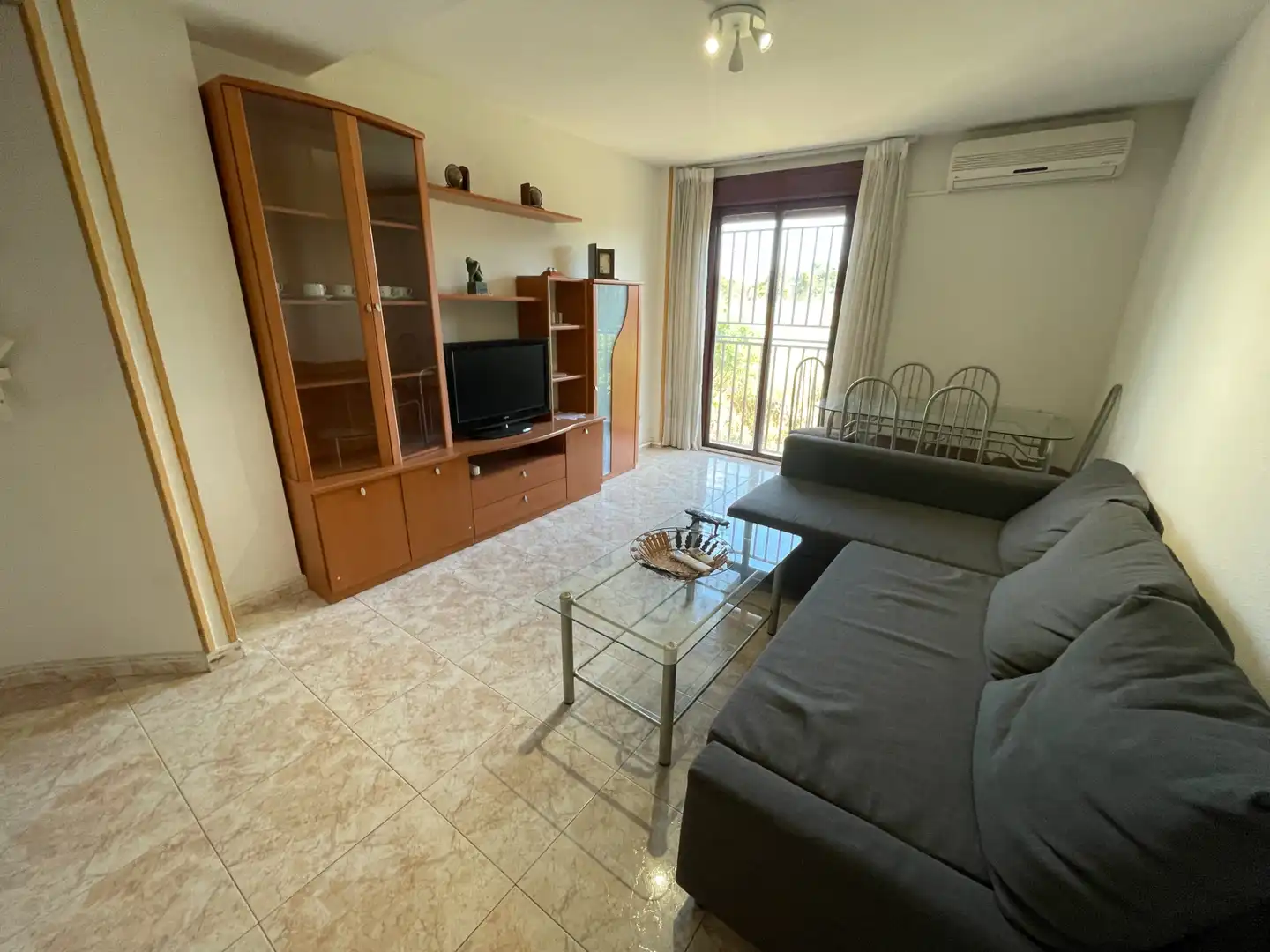 Piso con ascensor en venta en Avenida de Cataluña