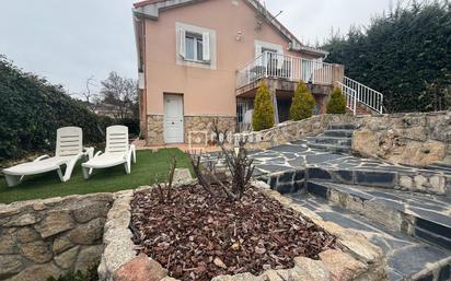 Vista exterior de Casa o xalet en venda en Collado Villalba amb Calefacció, Terrassa i Traster