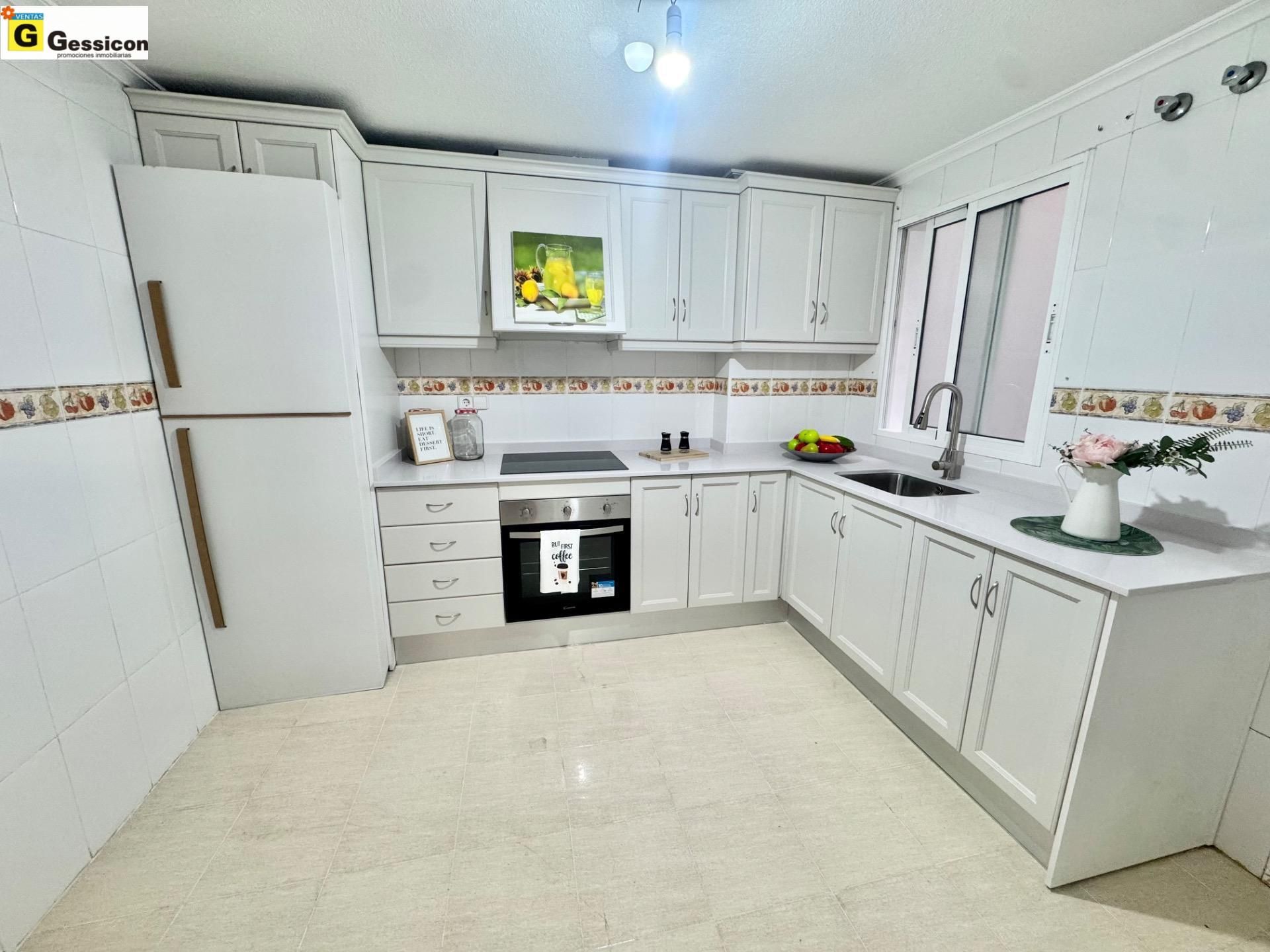 Kitchen of Flat for sale in Orihuela