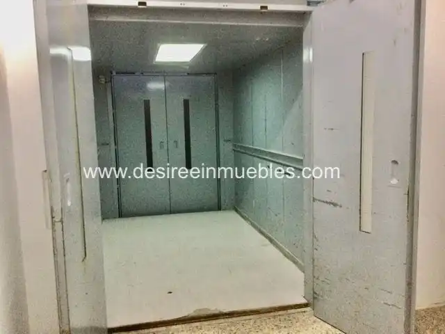 Local de lloguer a Carrer del Doctor Olóriz, Marxalenes