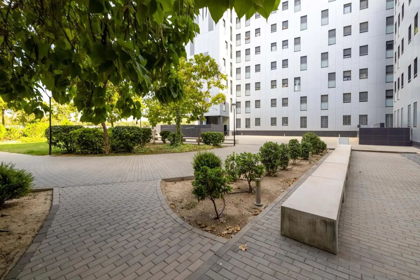 Vista exterior de Piso en venta en Sevilla con Aire acondicionado, Calefacción y Trastero