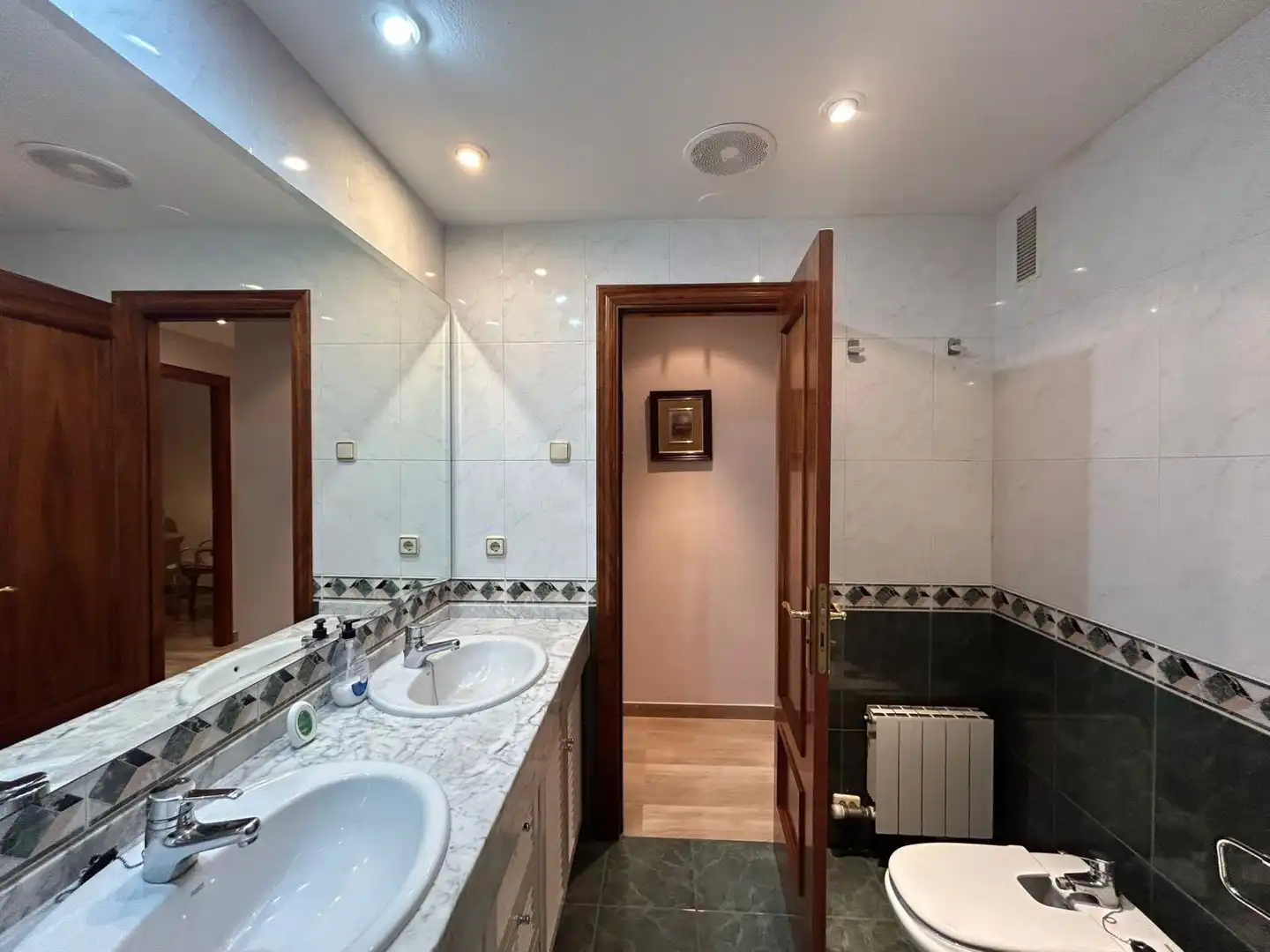 Bathroom of Flat for rent in Nou Eixample Nord