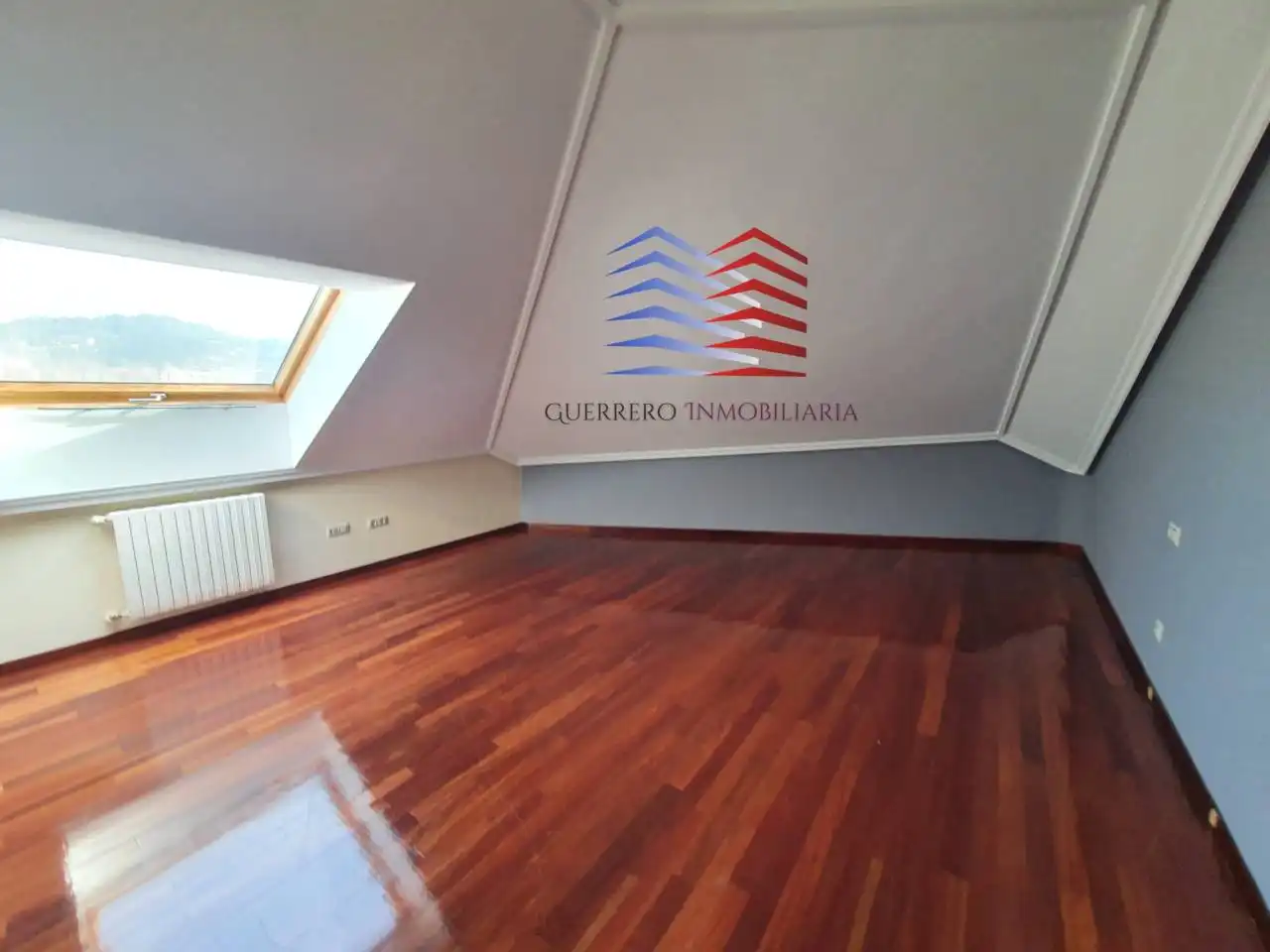 Wohnung zur Miete in Ourense Capital  mit Heizung, Parkett und Terrasse